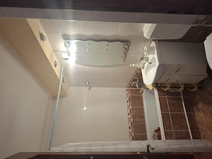 Închiriez apartament  - imagine 2