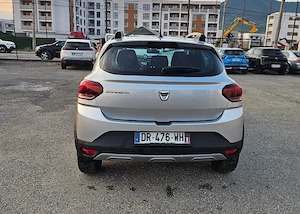 De vanzare Dacia Sandero - imagine 2