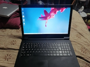 laptop  Lenovo  impecabil