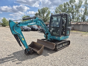 Miniexcavator Hitachi 48U si Sunward SWE25F  - imagine 3