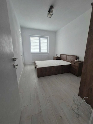 Inchiriez apartament 2 camere +parcare - imagine 2