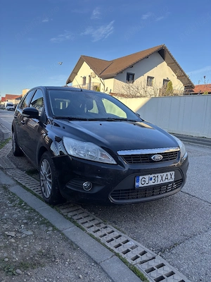 Ford Focus 1.6 benzina 2008 - imagine 2