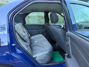 Dacia Logan 2009 1.4 benz. 17000 km reali Nerulata , Ținuta la garaj încalzit. stare NOUA ! - imagine 4