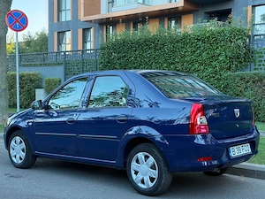Dacia Logan 2009 1.4 benz. 17000 km reali Nerulata , Ținuta la garaj încalzit. stare NOUA ! - imagine 2