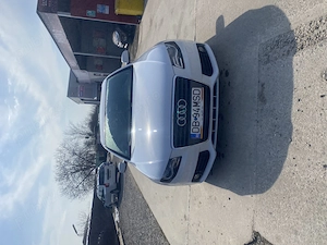 Audi A4 (anul 2012)