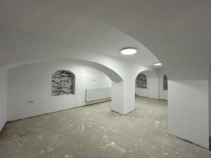 Agentia imobiliara VIGAFON inchiriaza spatiu comercial Central-Bobalna - imagine 9