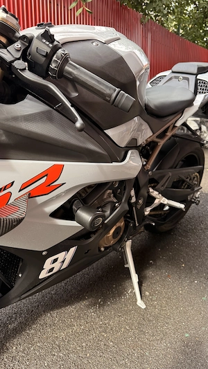BMW S1000RR | 2021 - imagine 3