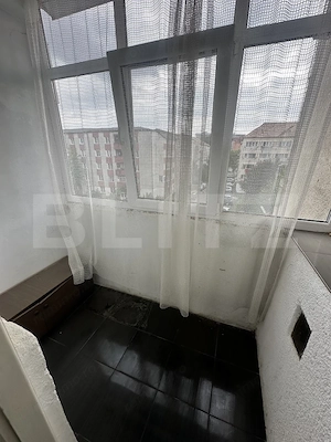 De vanzare garsoniera cu o camera si balcon - imagine 4