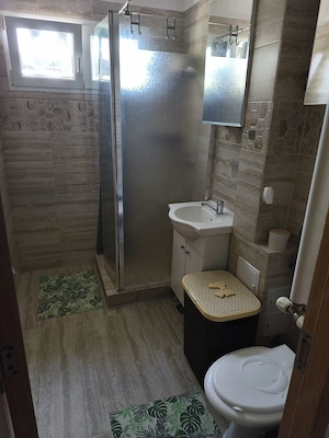 Închiriez apartament 3 camere - imagine 6