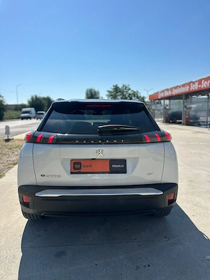 Peugeot E 2008 GT - imagine 8