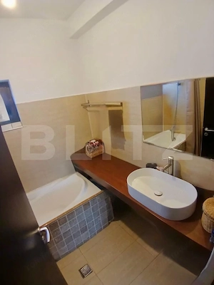 Apartament cu 2 camere 67 mp. decomandat, cu două balcoane și loc de parcare - imagine 6