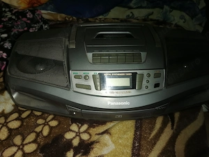 radiocasetofon cu cd   Panasonic
