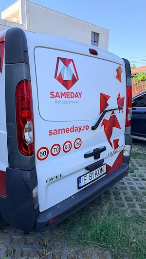 Opel Vivaro - imagine 4