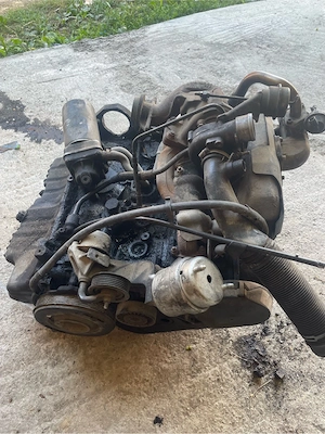 Motor VW Transporter t4- furgon  Vw Transporter Bus  Vw Transporter t4 caravelle  T4 multivan - imagine 3