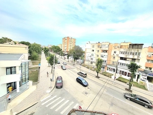 inchiriez apartament regim hotelier - imagine 3