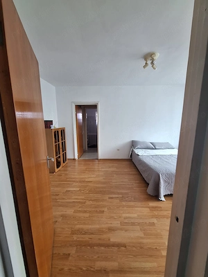 Vanzare apartament 2 camere, b-dul G Cosbuc - imagine 3