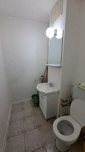 Apartament 3 camere decomandat 80mp 2 grupuri sanitare  foarte spațios bariera bucurești  - imagine 7