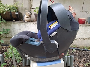 Vând scaun auto copil