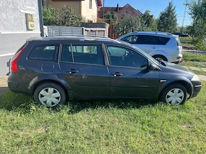 Vând Renault Megane 2 - imagine 2