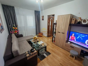Apartament de vanzare Etaj-1 - imagine 2