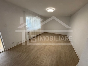 Casa cu 4 camere, 180 mp, Zona Semicentrala - imagine 2