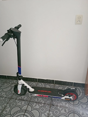 Vând trotineta electrica noua ! 
