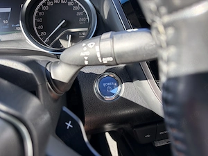 Toyota Camry 2.5 Hybrid - imagine 12