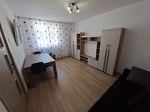 APARTAMENT 2 Camere   ultracentral   1.350 LEI LUNĂ - imagine 2