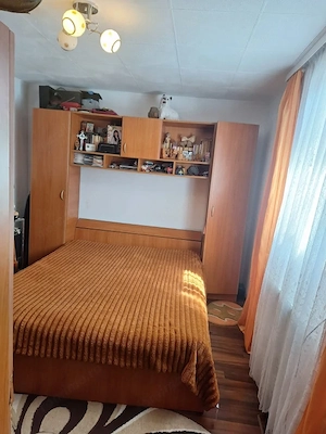 Apartament 2 camere, 33 mp, zona Bariera Vâlcii - imagine 3