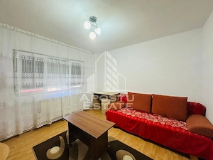 Apartament 2 camera zona Micalaca loc de parcare inclus