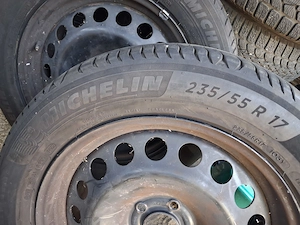 235 55 17  Michelin - imagine 2