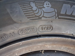 235 55 17  Michelin - imagine 4