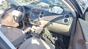 Dezmembrez / dezmembrari piese auto VW Tiguan an 2010 motor 2.0TDI CFFB , cutie automata LWS , km 12 - imagine 6