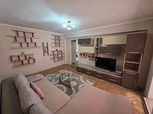 De inchiriat apartament 2 camere in Piata Victoriei -  958 - imagine 2
