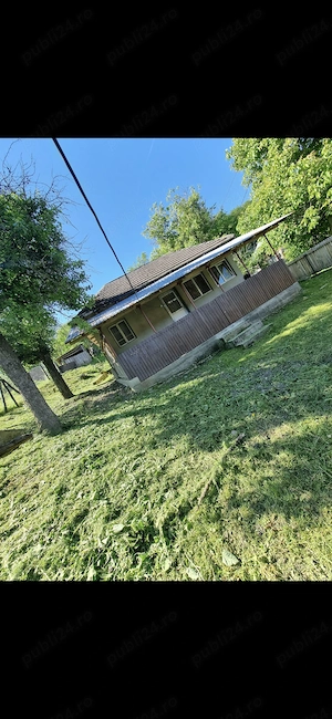Casa+ anexe si teren 