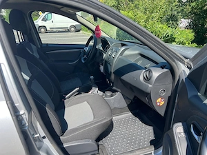 Autoturism Dacia Duster Laureate, euro 6 - imagine 9