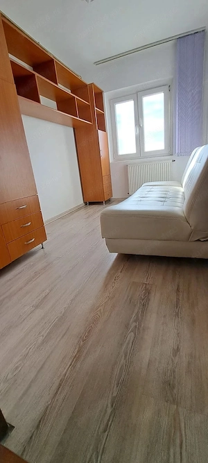 Apartament 3 Camere Decomandat Centrala Proprie Etajul 1 Zona Girocului Plavat 2 - imagine 2