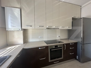Apartament 3 camere zona Coresi | Loc de parcare | Complet mobilat, utilat - imagine 5