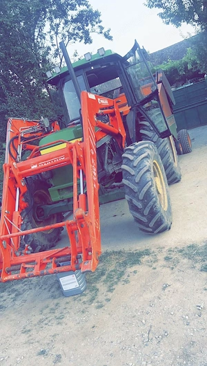 Tractor JohnDeere - imagine 2