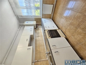 Apartament 2 camere etaj 1 langa UMF si spitale