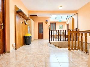4 camere, suprafata generoasa, etajul 1, zona Bucovinei - imagine 4