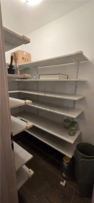 BRAYTIM - 2 CAMERE - ETAJUL 1 - MOBILAT SI UTILAT - BALCON GENEROS - imagine 8