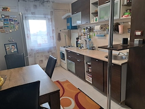 Proprietar 2 camere miorita omv - imagine 2