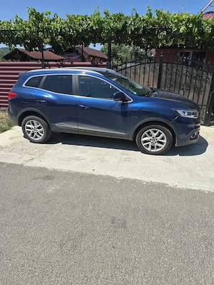 Vănd Kadjar 4x4 2017 E6, diesel  131 cp.,proprietar, acte la zi  itp 2028 pret 10100 E ,  - imagine 8