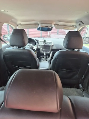 Vănd Kadjar 4x4 2017 E6, diesel  131 cp.,proprietar, acte la zi  itp 2028 pret 10100 E ,  - imagine 7