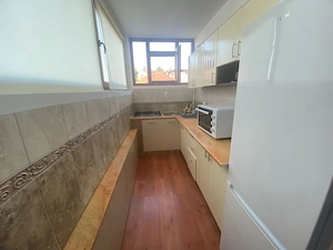 Apartament 2 camere zona Strand II - imagine 4