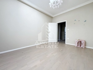 Penthouse 3 camere de vanzare, 97mp utili + balcon -Giroc - imagine 8