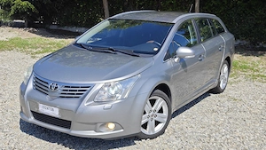Toyota Avensis 1.8 Benzină 2011