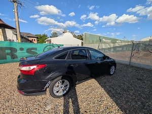  vânzare urgentă   ford focus  2014,  mk3 ecoboost1.0 benzina   preț: doar 2.590   - imagine 4
