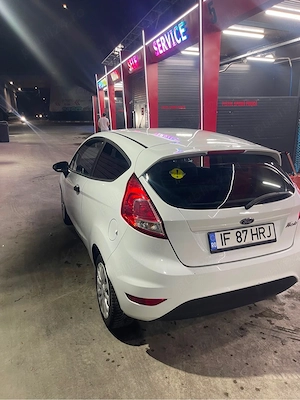 Ford Fiesta - imagine 3
